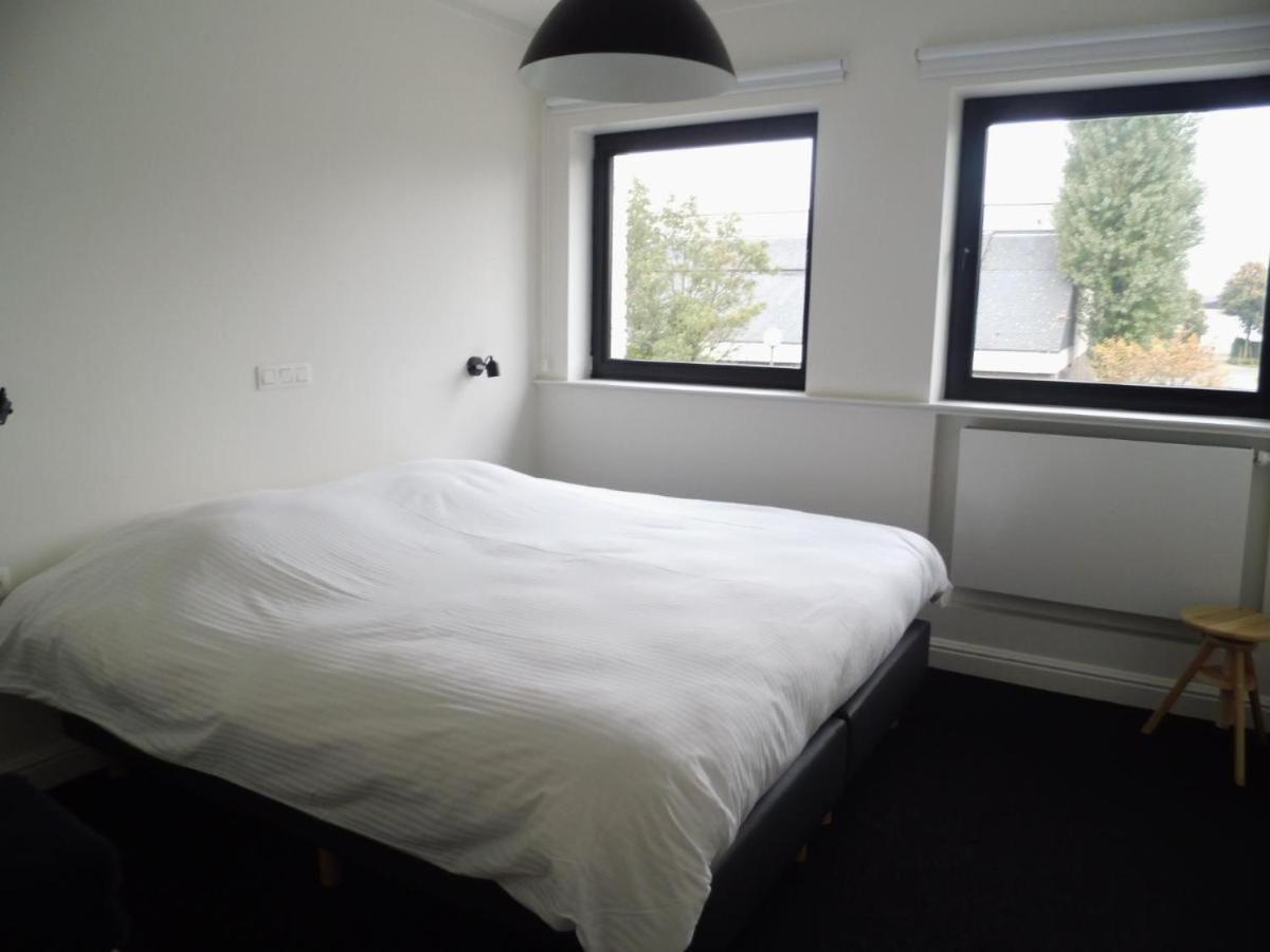 Quarante Cinq Hotel Evergem Bagian luar foto